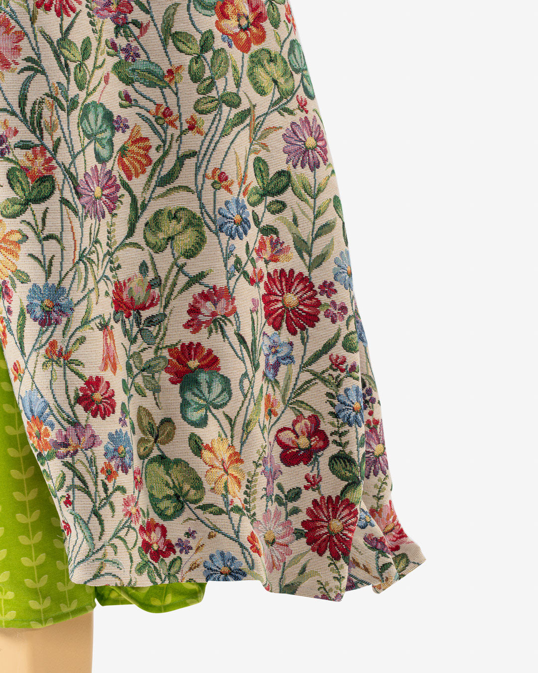 XL Little Girl Allora