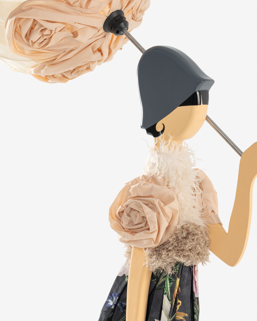 XL Blooming Girl Tsiala