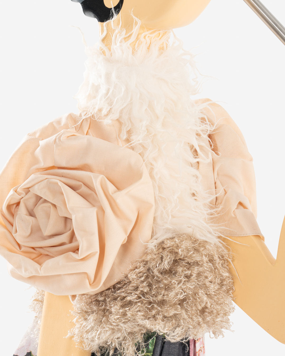 XL Blooming Girl Tsiala